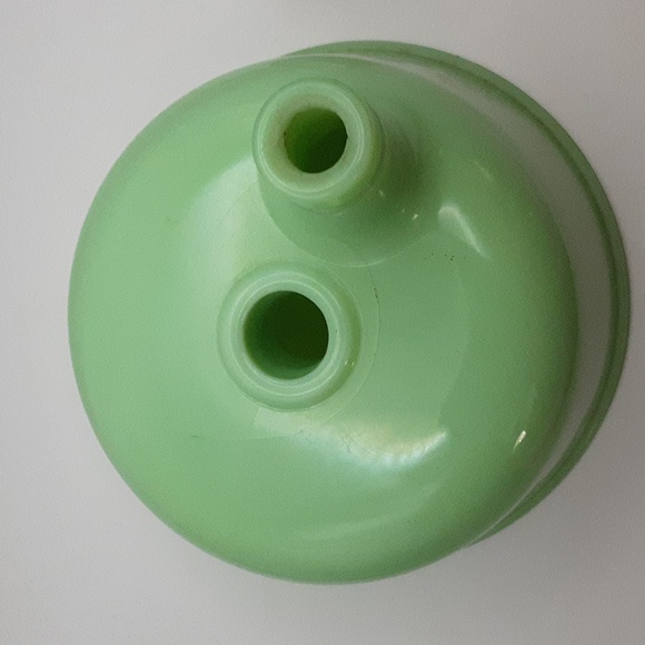 Vintage Jadite Mixer/Juicer Attachment for old Electric mixers - Picture 6 of 10